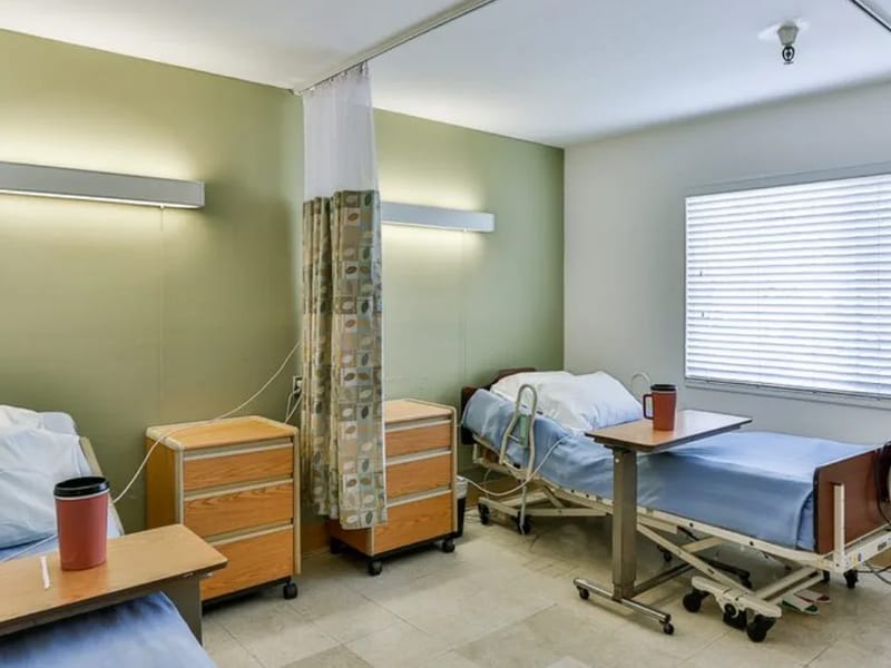 Cedarwood Post Acute - Nursing Home in Sacramento, CA photo 2