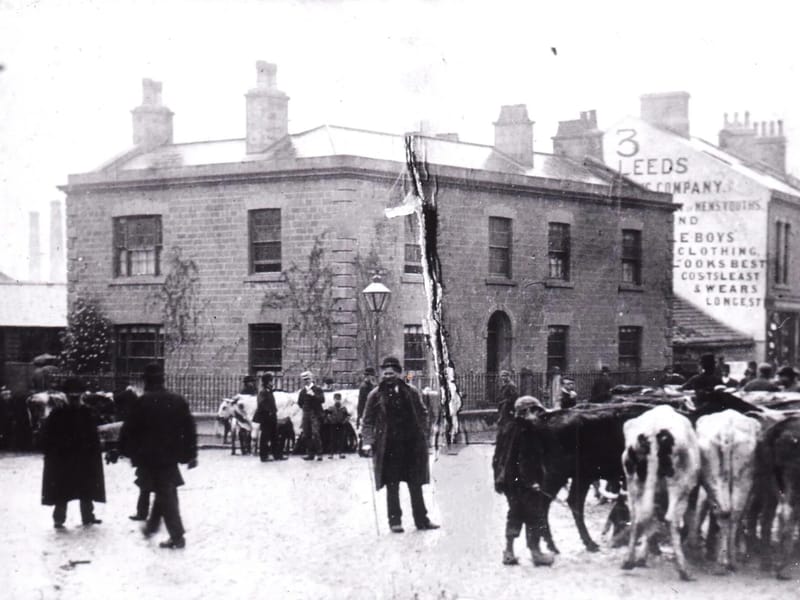 The Old Vicarage - Assisted Living in Hungerford, England photo 2