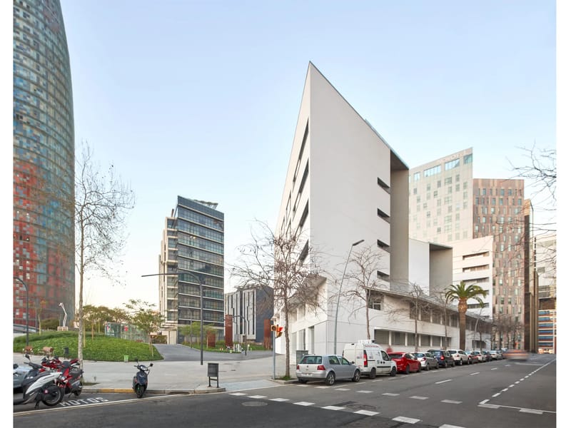 Habitatges Tutelats per a Gent Gran Teresina Torra i Sanmartí - Vida Asistida in Manresa, Cataluña photo 1