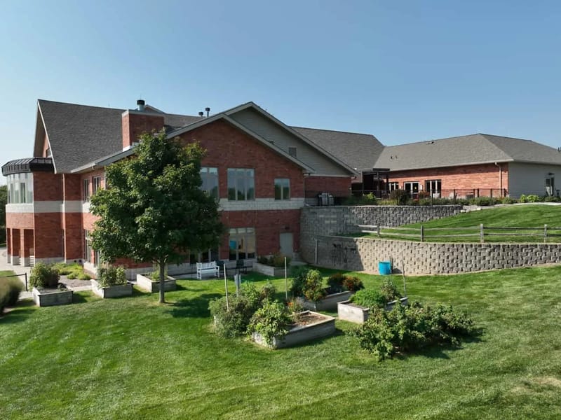 Assisted Living At Pacific Springs Village - Assisted Living in Omaha, NE photo 3