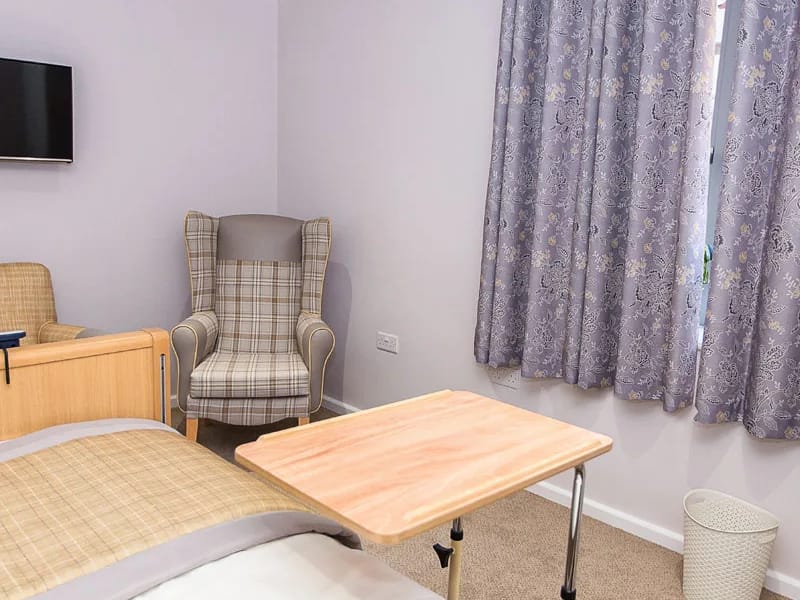 Castle View Care Centre - Nursing Home in Salisbury, England photo 3