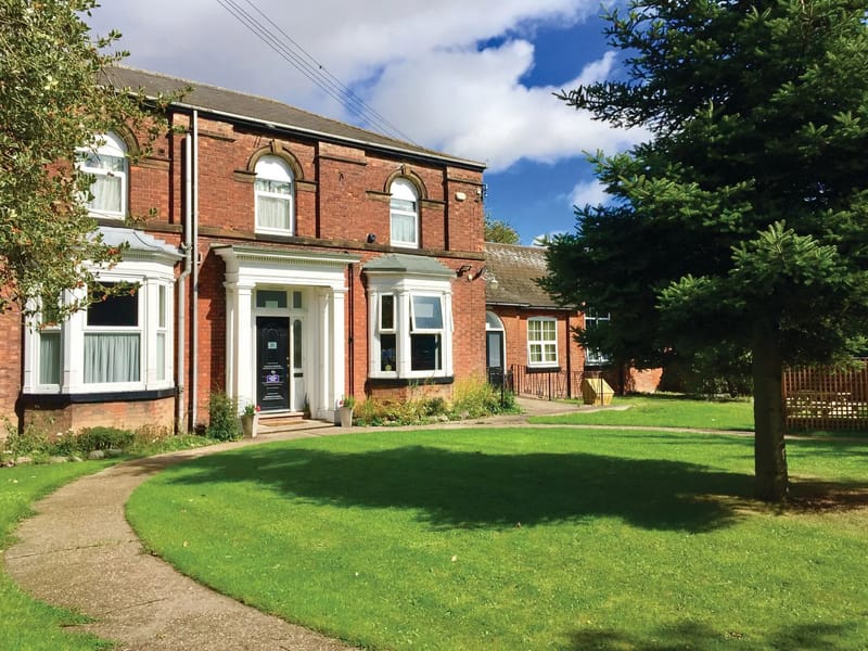 Options Applegate House - Assisted Living in Barton Upon Humber, England photo 1