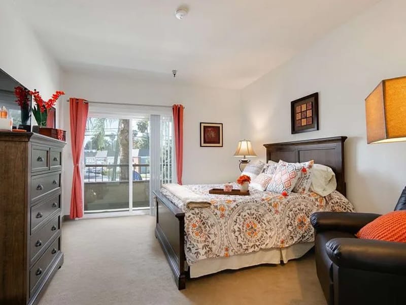 Arlington Riverside Senior Community - Assisted Living in Riverside, CA photo 3