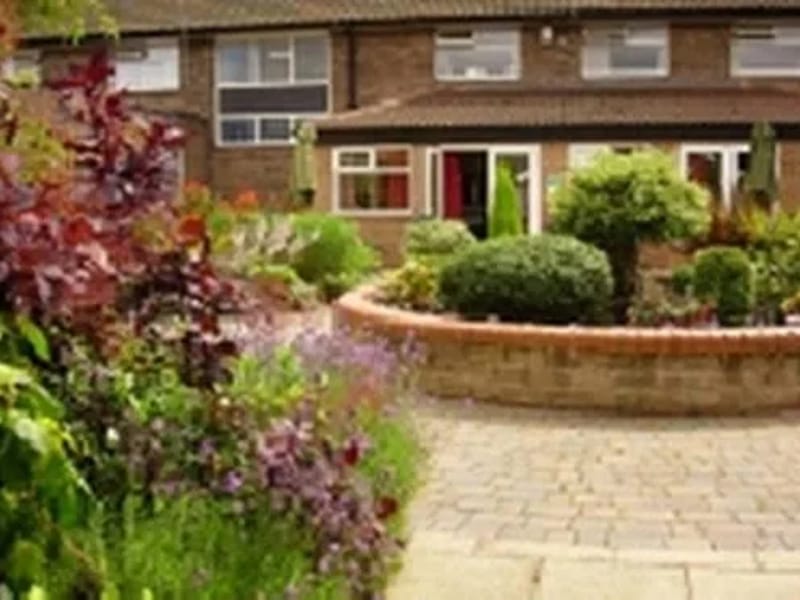 Marion Lauder House in Manchester, England photo 1