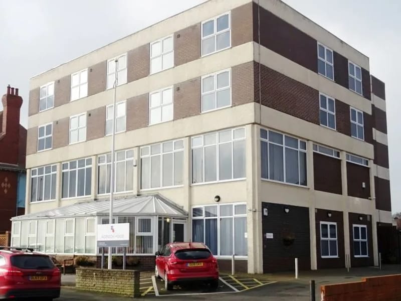 Alderson House - Assisted Living in Bridlington, England photo 2