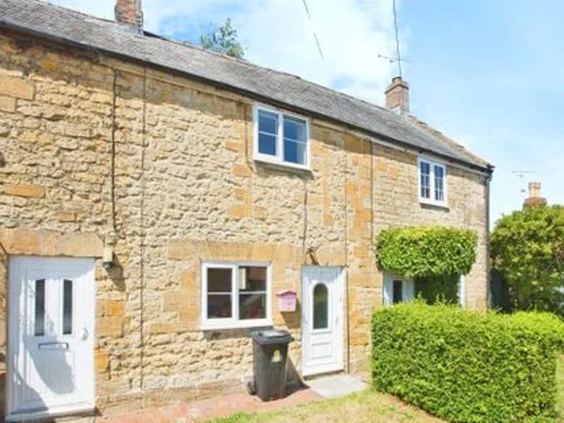 Middle Path - Assisted Living in Crewkerne, England photo 2