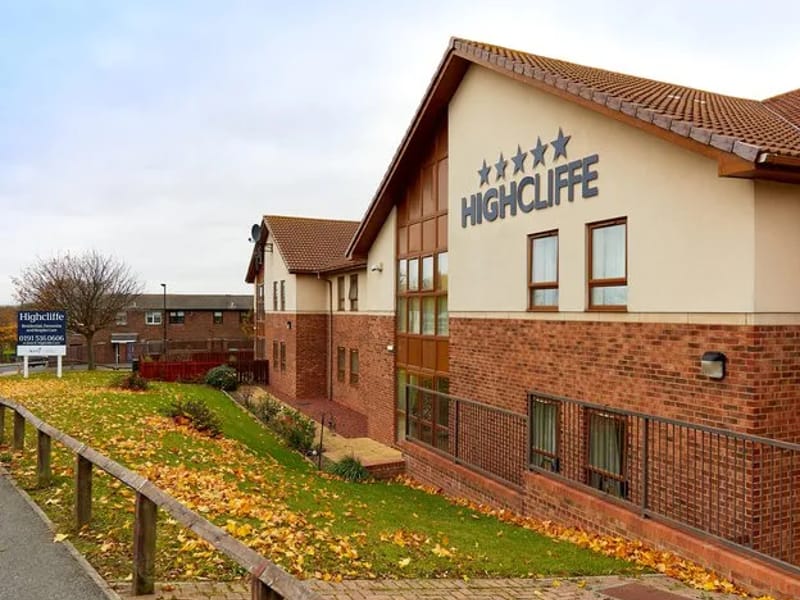 Highcliffe Care Centre in Sunderland, England photo 2