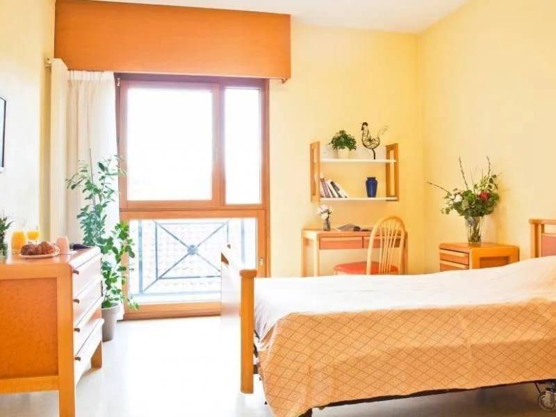 La Maison De Jeanne - EHPAD in ROANNE, Auvergne-Rhône-Alpes photo 2