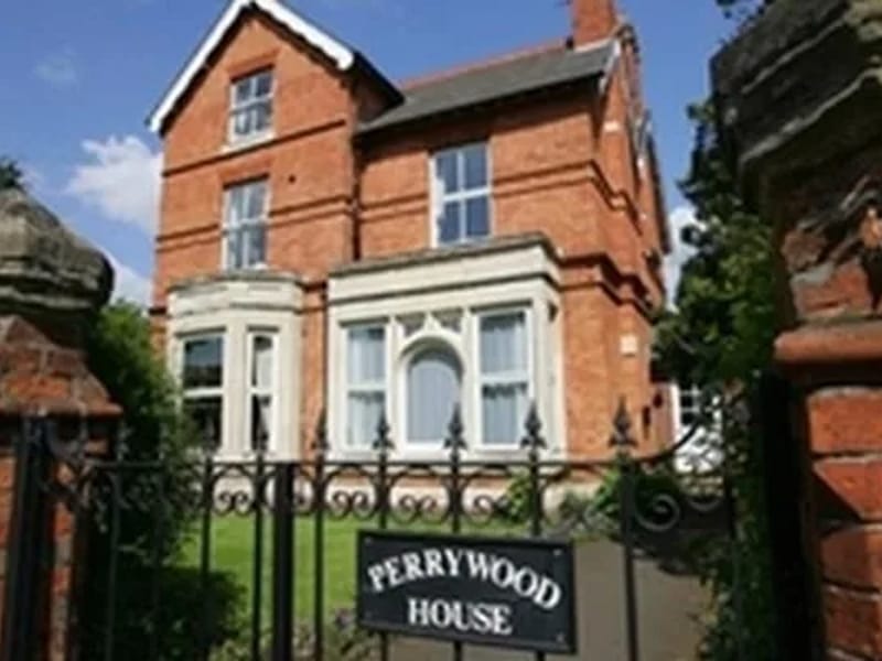 Perrywood House in Kettering, England photo 1