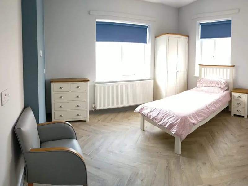 Apple Blossom House - Assisted Living in Reading, England photo 3