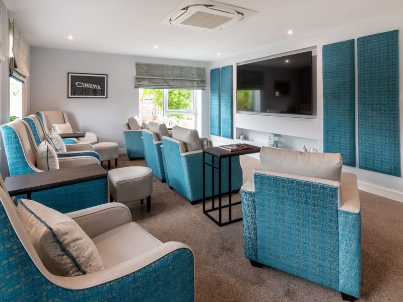 Cheadle Grange Care Home - Nursing Home in Stockport, England photo 3