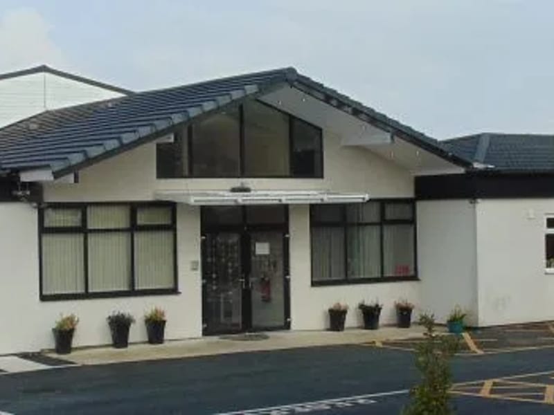 Linden House Care Home in Blackburn, England photo 2