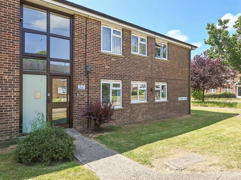 Lennox Court in Chichester, England photo 5