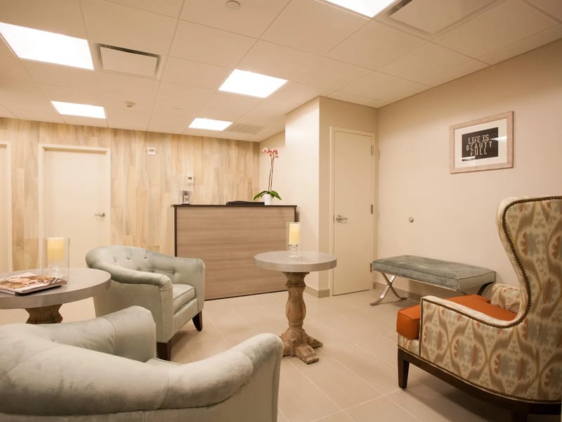 Amber Court of Westbury - Assisted Living in Westbury, NY photo 1