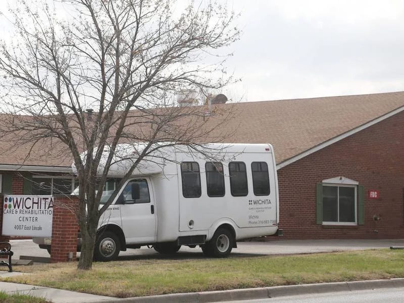 Lincoln Care and Rehab - Nursing Home in Wichita, KS photo 1