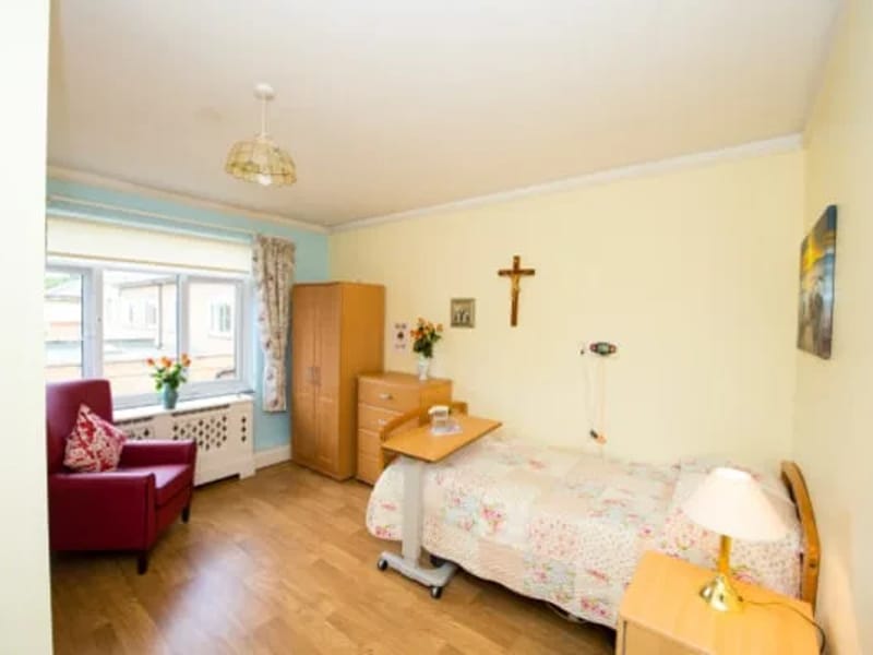 St Augustine's Care Home - Nursing Home in Addlestone, England photo 3
