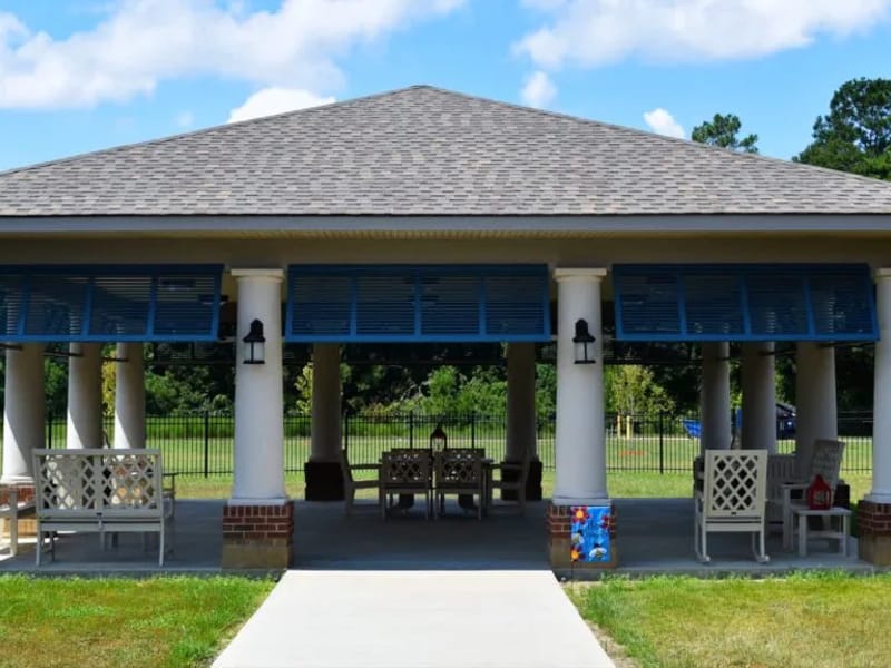 The Woodlands Healthcare Center - Nursing Home in Leesville, LA photo 2