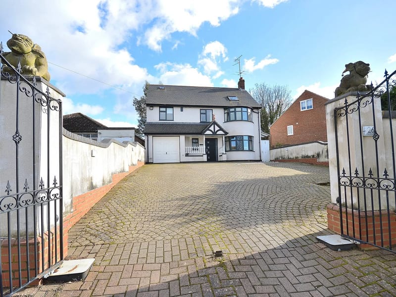 23/23a The Avenue - Assisted Living in Northampton, England photo 2