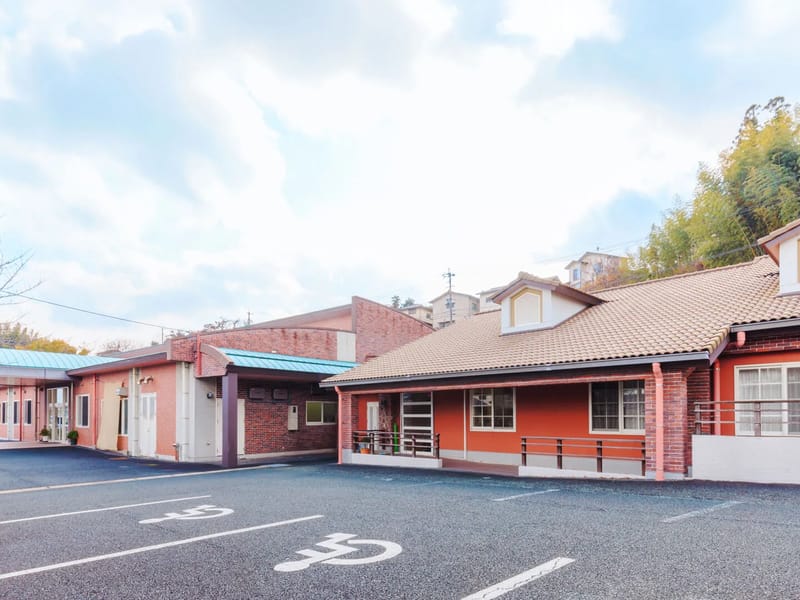 はなぞのケアセンターグループホーム - 認知症ケア in 熊本市西区, 熊本県 photo 2