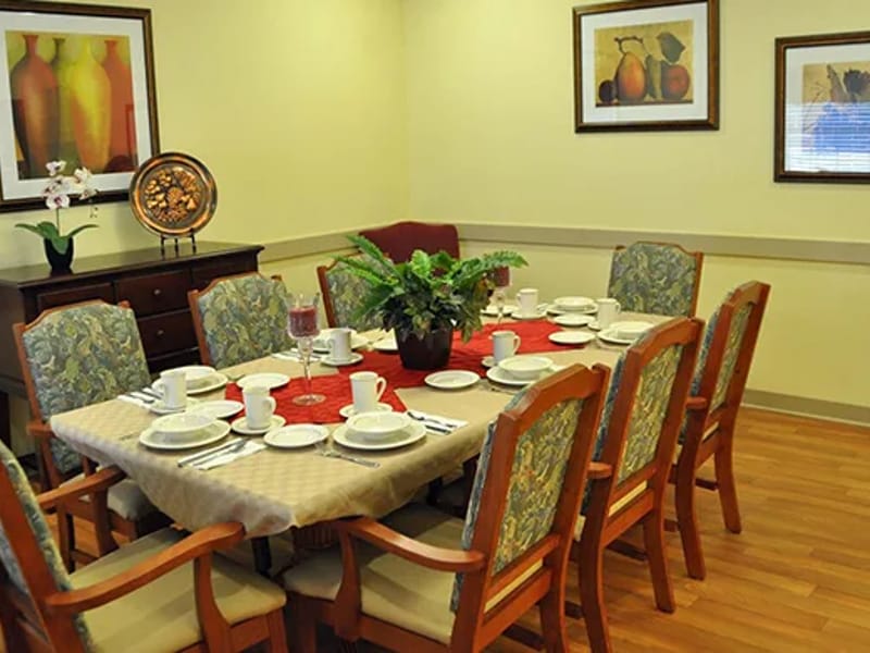 Astoria Skilled Nursing and Rehabilitation - Nursing Home in Canton, OH photo 3