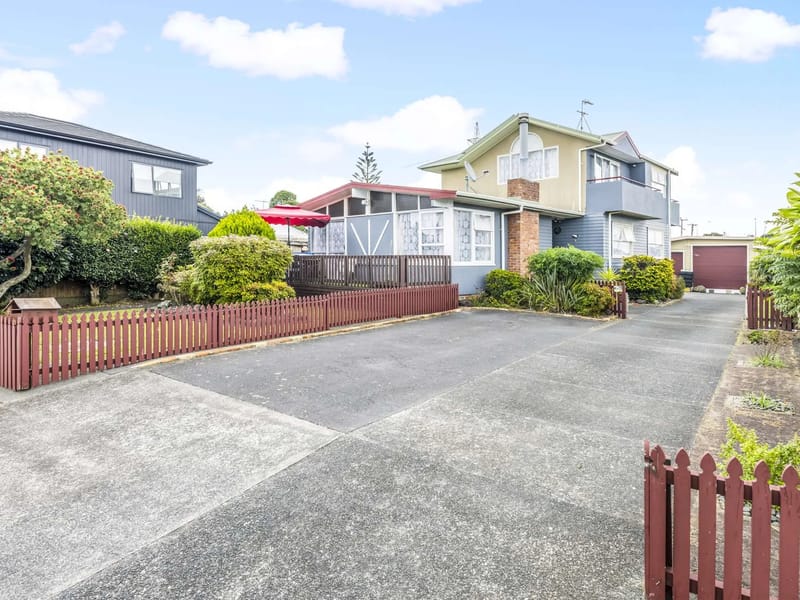 Fencible Manor Rest Home - Nursing Home in Auckland, Counties Manukau District Health Board photo 3