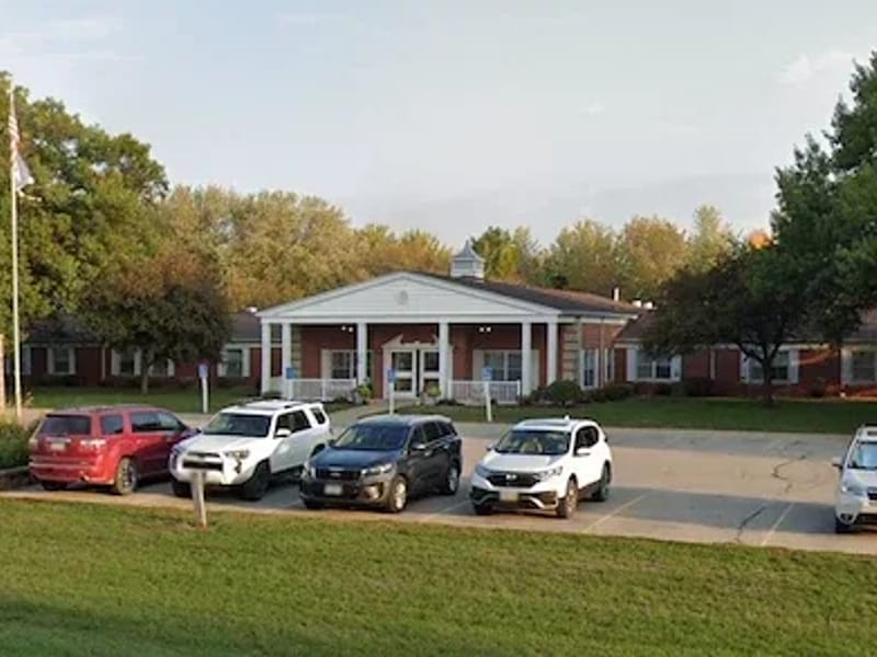 Sacred Heart Care Center - Nursing Home in Austin, MN photo 3