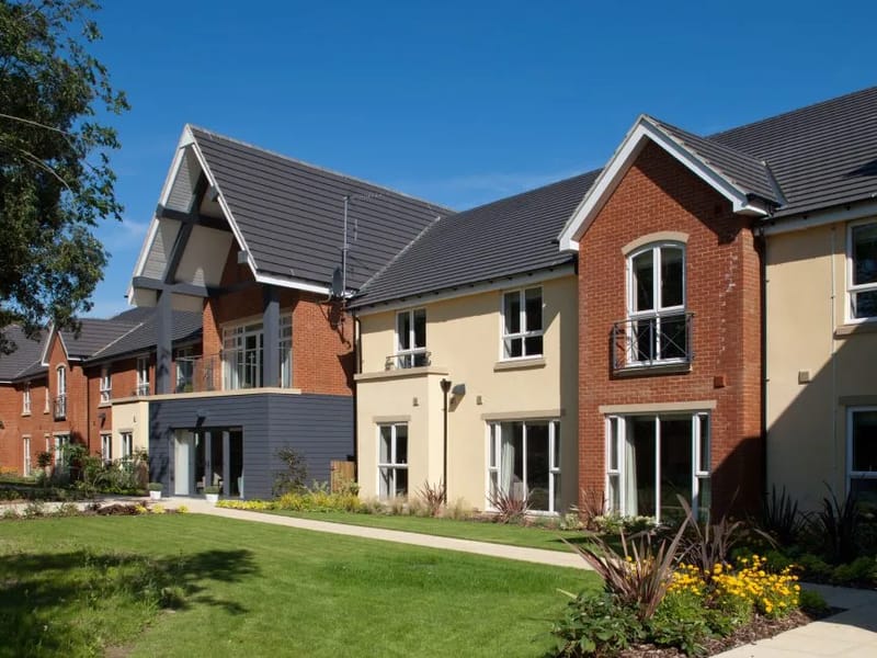 Chaucer House - Nursing Home in Canterbury, England photo 3