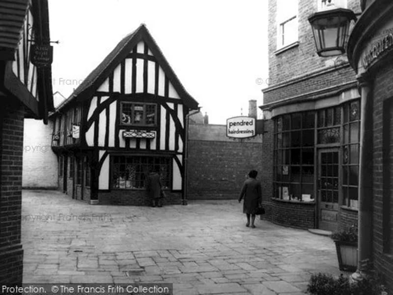 Bowbridge Court - Nursing Home in Newark On Trent, England photo 2