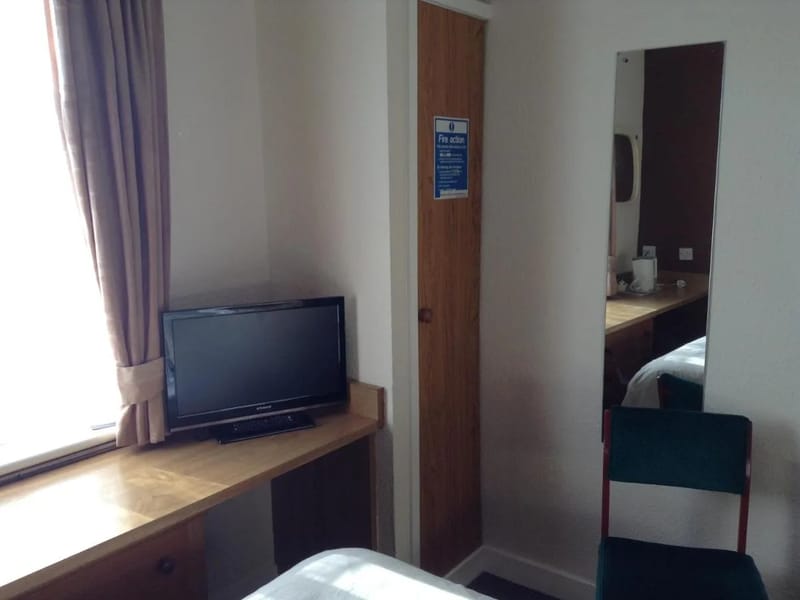 Elpha Lodge Residential Care Home - Assisted Living in Morpeth, England photo 2