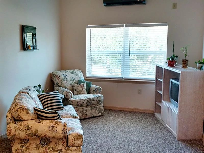 Angels Senior Living At New Tampa Llc - Assisted Living in Tampa, FL photo 2