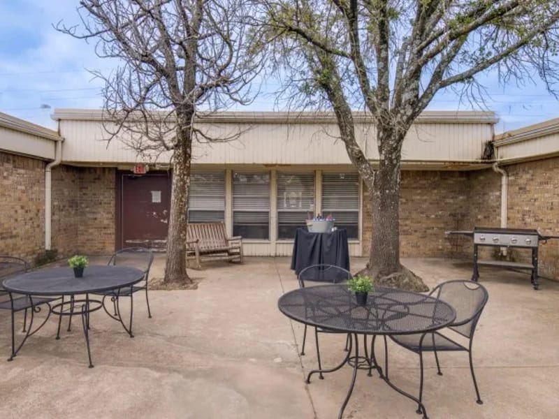 Cedar Hill Healthcare Center — Nursing Home, Cedar Hill, TX · photo 2