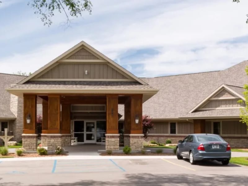 Ahsl Jenison Cottonwood - Assisted Living in Jenison, MI photo 2