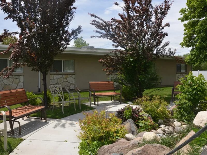 Mission at Alpine Rehabilitation Center - Nursing Home in Pleasant Grove, UT photo 3