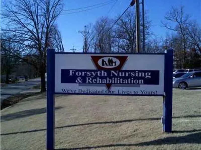 Forsyth Care Center - Nursing Home in Forsyth, MO photo 3
