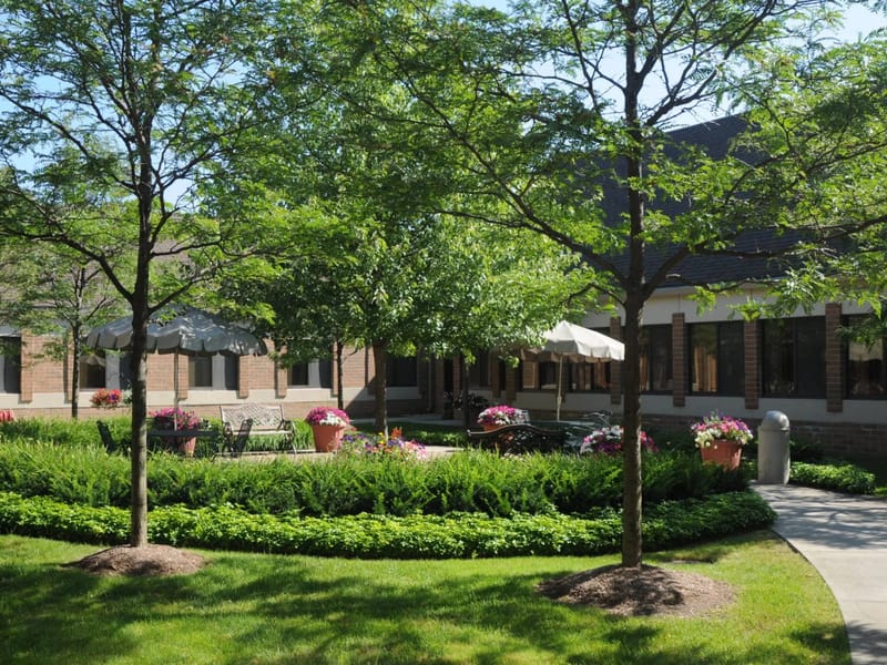 Evergreen Health and Rehabilitation Center - Nursing Home in Southfield, MI photo 3