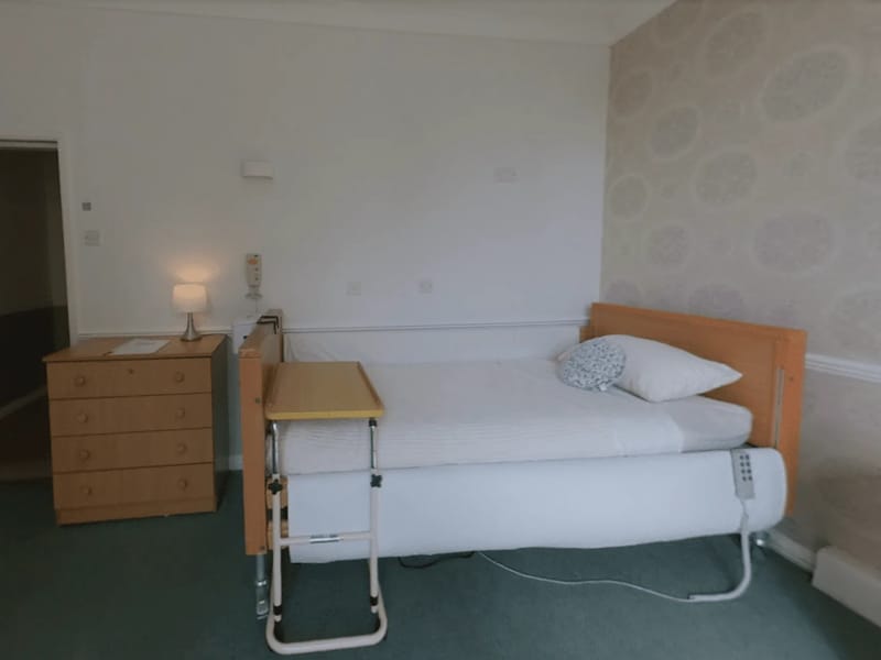 Edge Hall Care Home in Southport, England photo 1