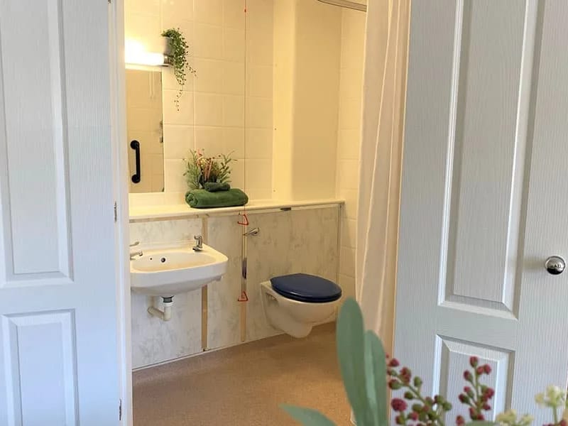 Edge Hall Care Home in Southport, England photo 2