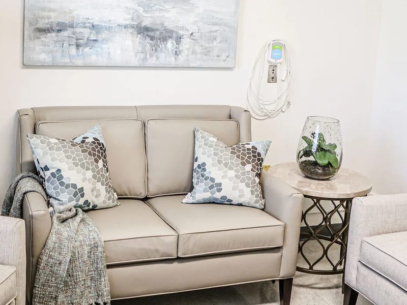 Care Manor Nursing and Rehab - Nursing Home in Mountain Home, AR photo 2