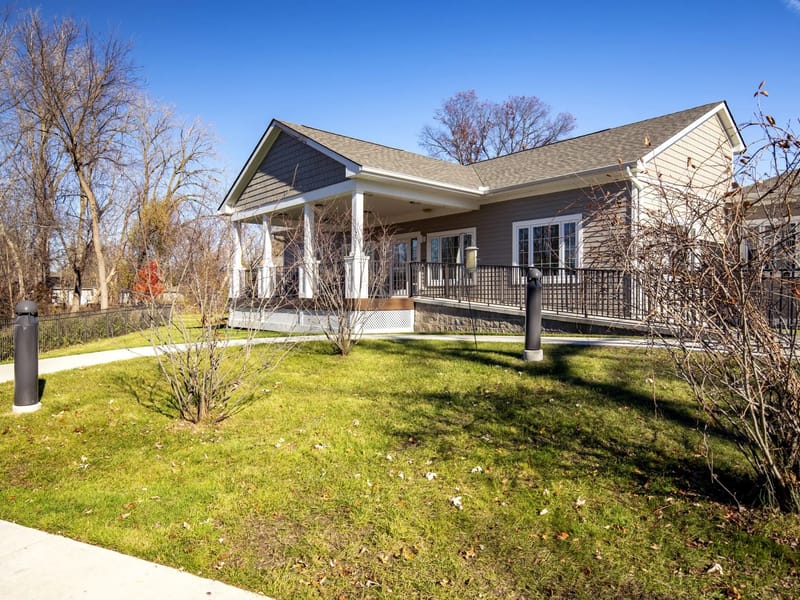 Mission Point Nursing & Physical Rehabilitation Ce - Nursing Home in Holly, MI photo 2