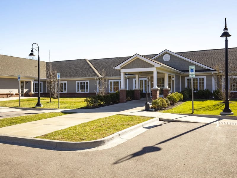 Mission Point Nursing & Physical Rehabilitation Ce - Nursing Home in Holly, MI photo 1
