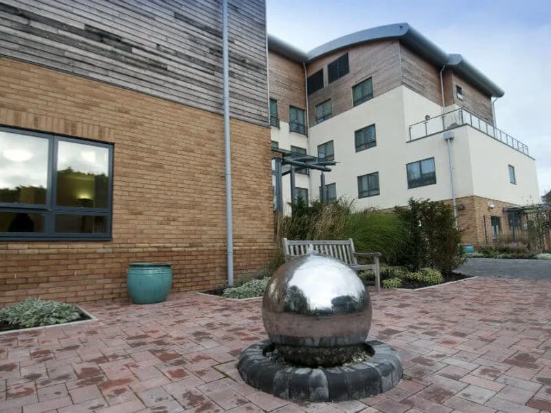 Langley Oaks in London, England photo 3