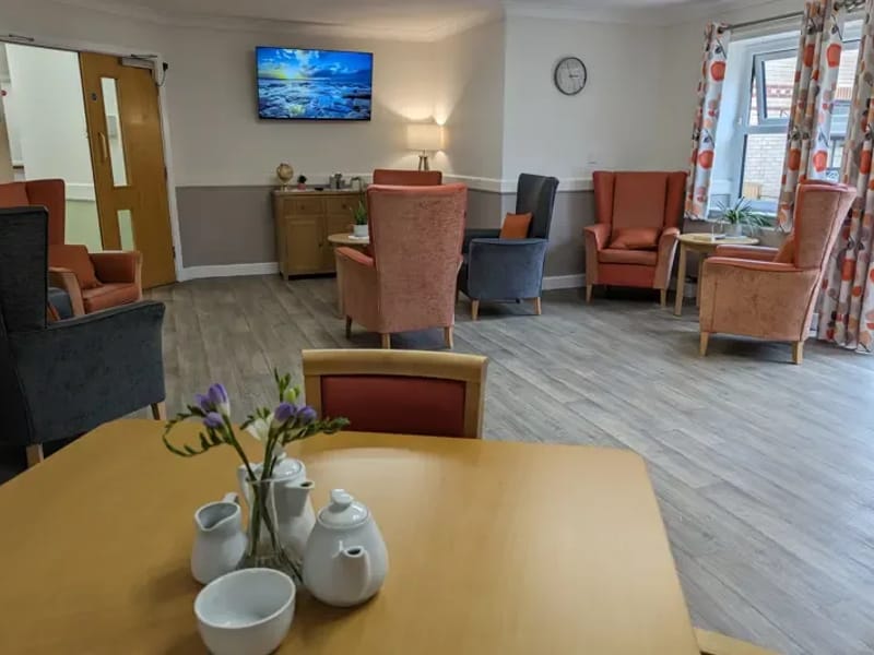 Langfield Nursing and Residential Home in Manchester, England photo 2