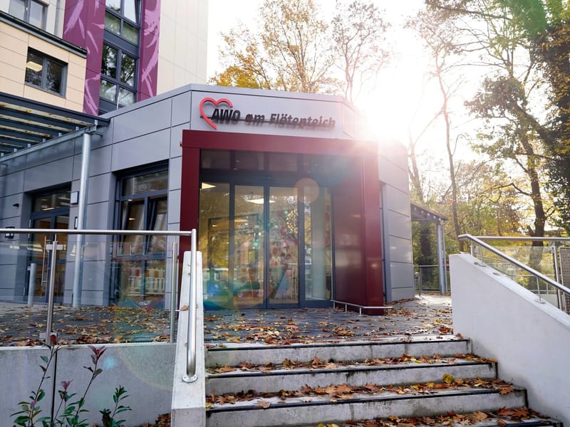 AWO Altenwohnzentrum "Haus am Flötenteich" in Oldenburg, Niedersachsen photo 1
