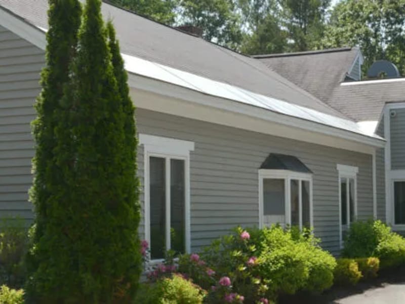 Crowe'S Residential Care - Assisted Living in Augusta, ME photo 3