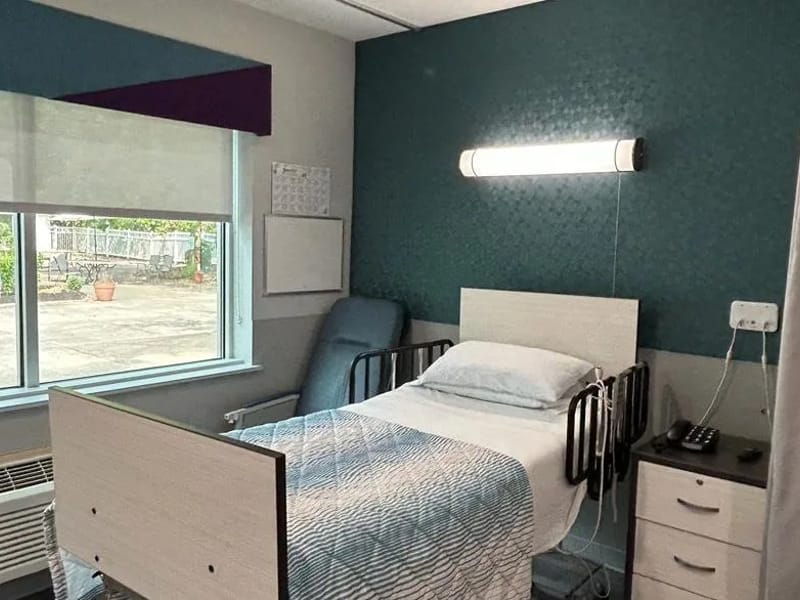 Clover Meadows Healthcare and Rehabilitation Cente - Nursing Home in Lawrenceville, NJ photo 3