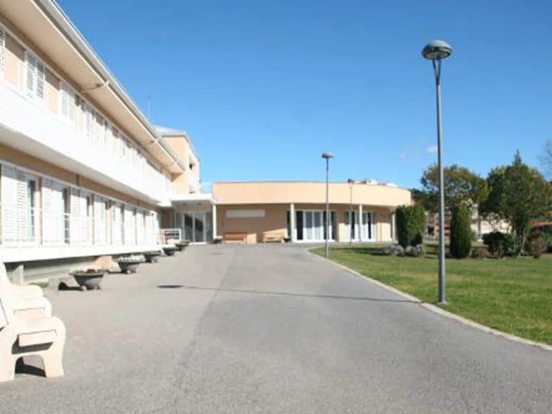 Residencia De Ancianos Del Ayuntamiento De Barbastro - Hogar de Ancianos in Barbastro, Aragón photo 1