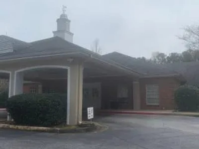 Meadowbrook Health and Rehab - Nursing Home in Tucker, GA photo 2