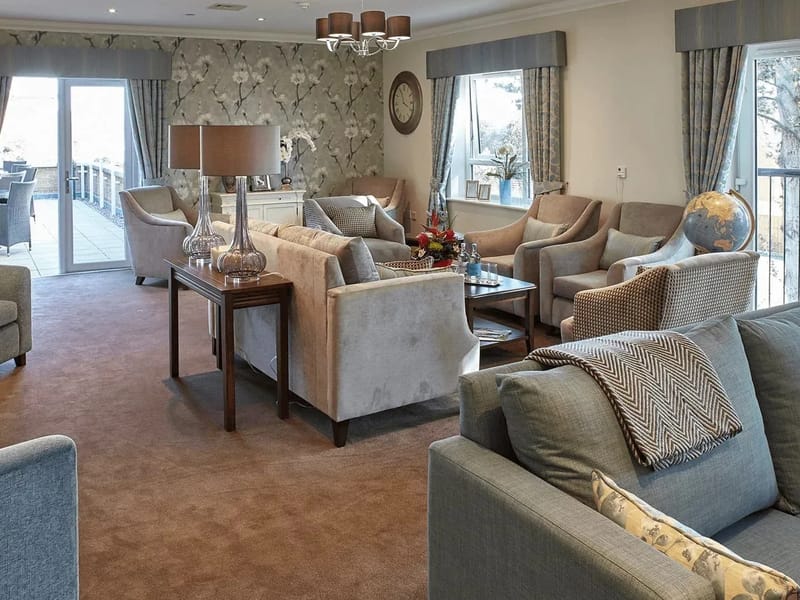 Bowesbury Care Home - Assisted Living in Derby, England photo 2