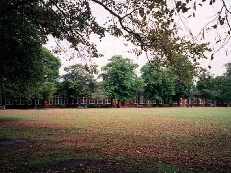 Potters House in Barking, England photo 1