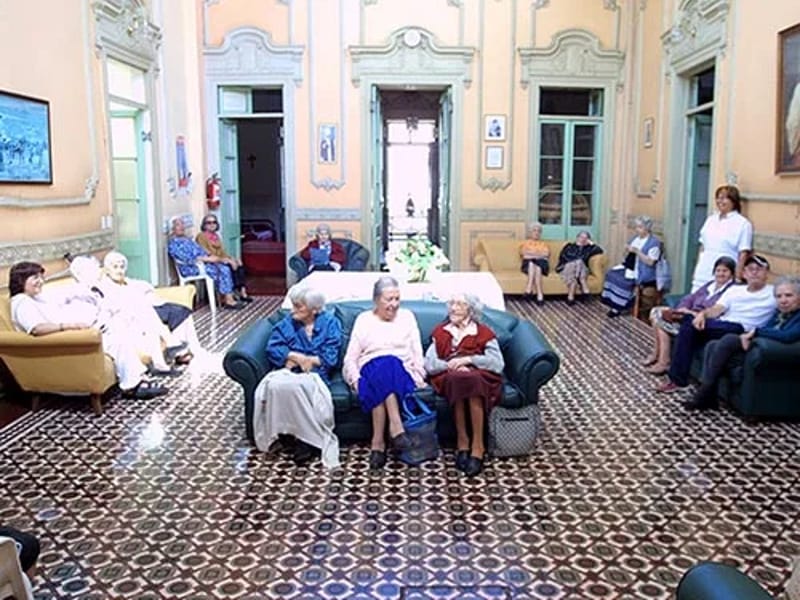 HOGAR LAS ROSAS - Hogar de Ancianos in TANDIL, BUENOS AIRES photo 1